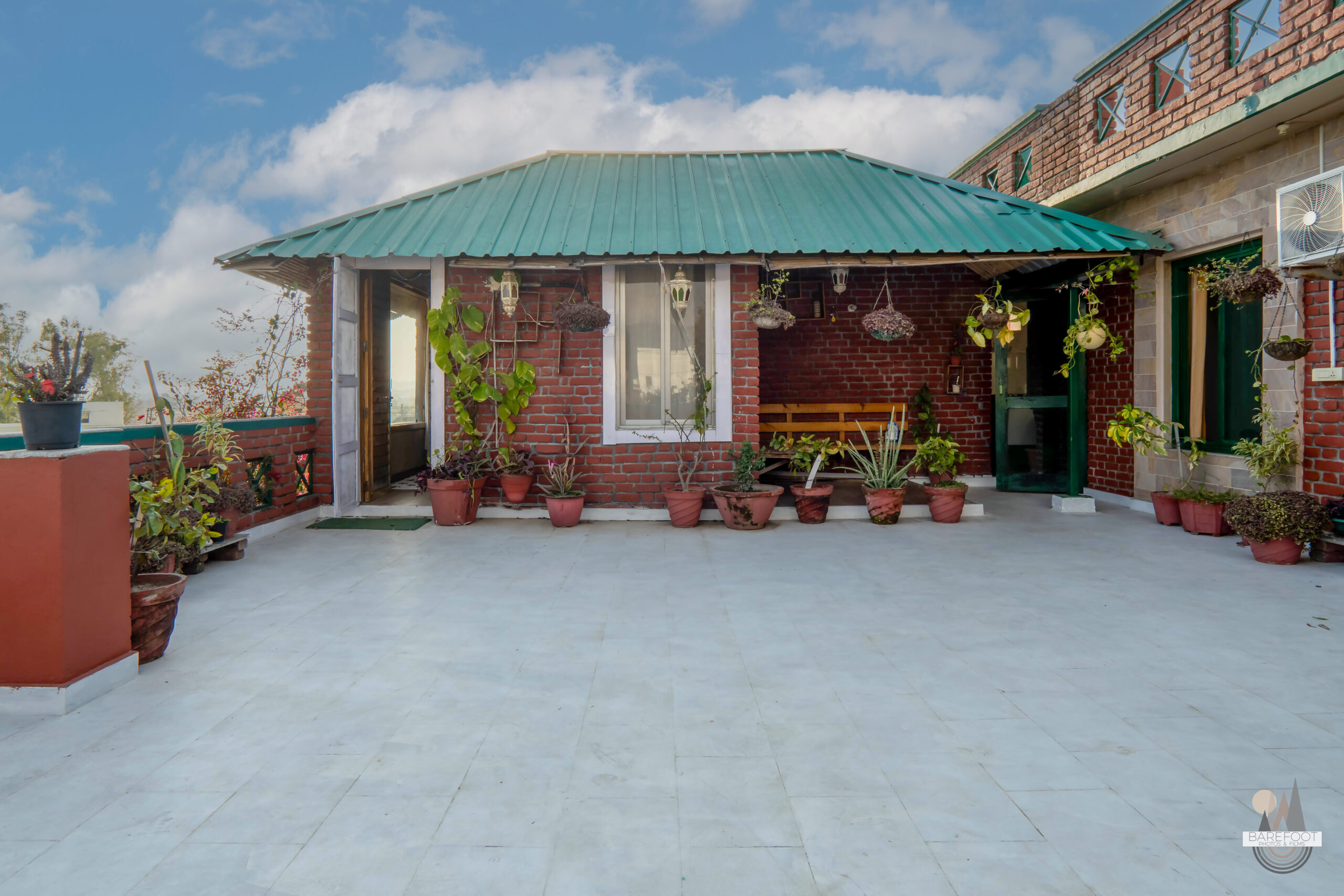 Osho Maikada spiritual retreat center in the Himalayas, Rishikesh